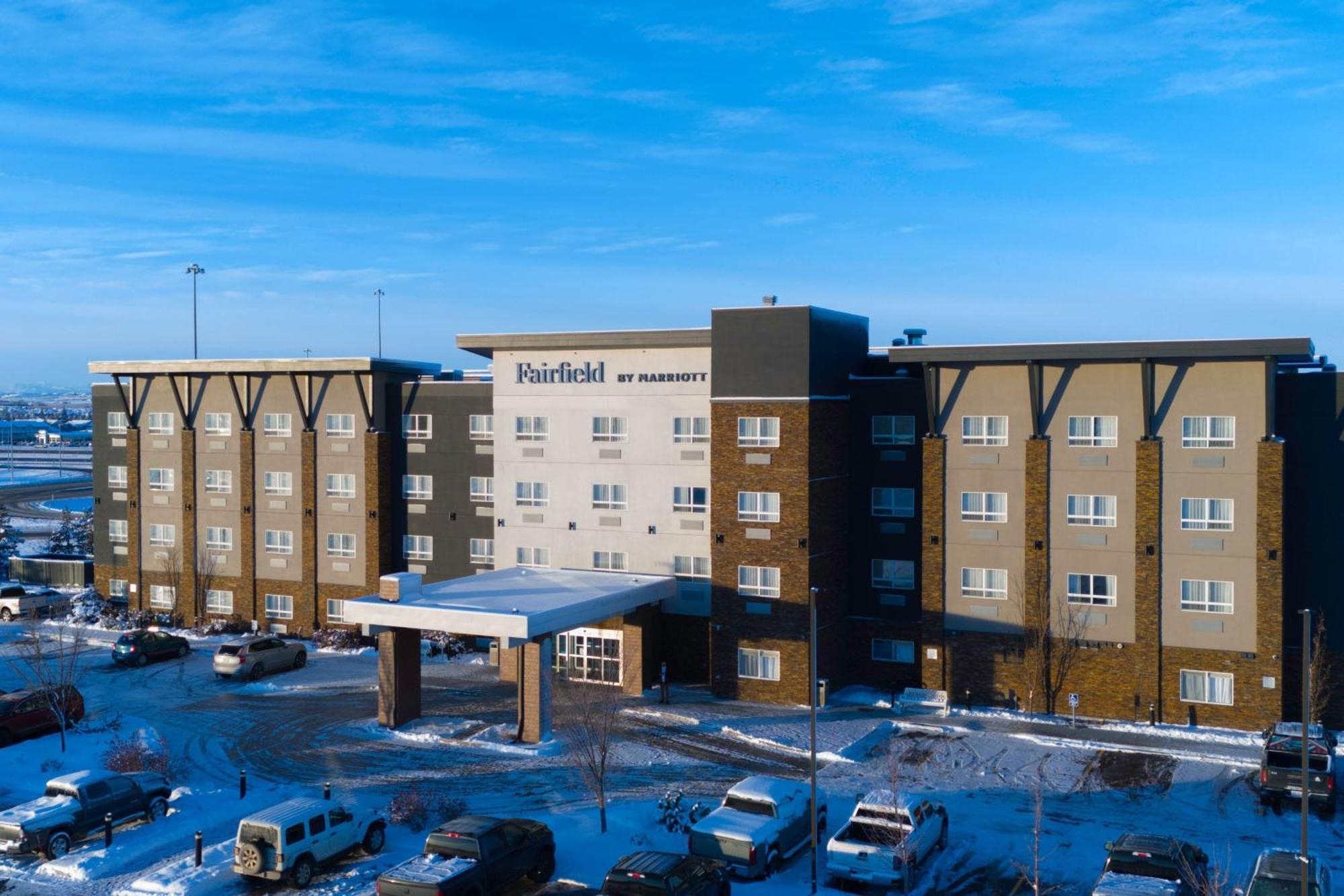 Fairfield Inn & Suites By Marriott Airdrie Exterior photo